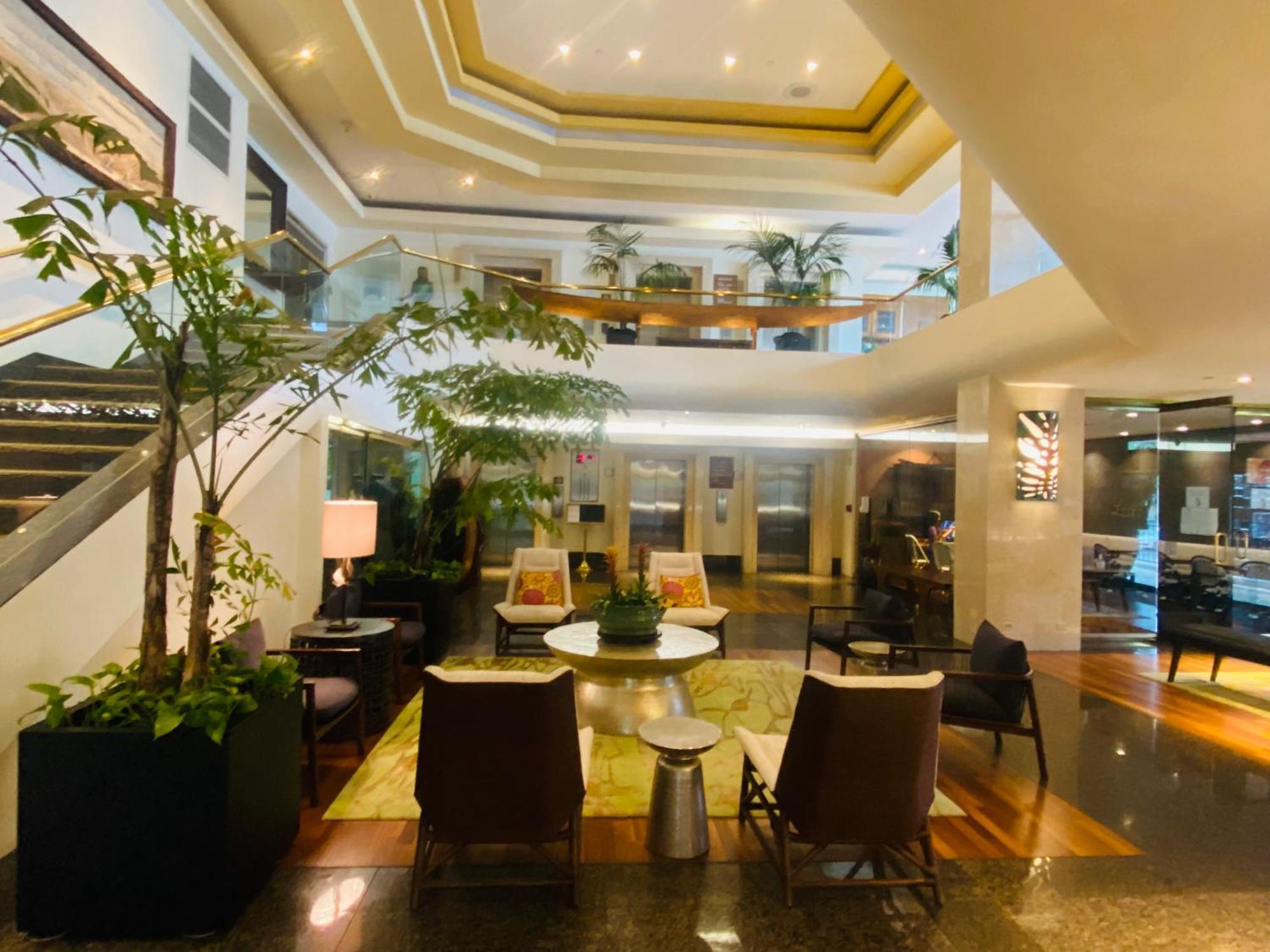 Cozy Studio With Free Parking In Waikiki Honolulu Esterno foto