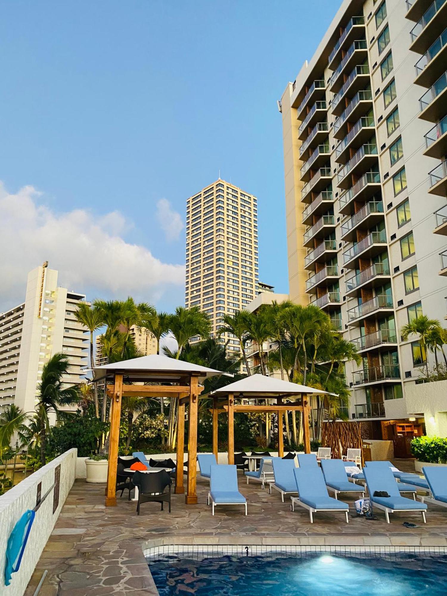 Cozy Studio With Free Parking In Waikiki Honolulu Esterno foto