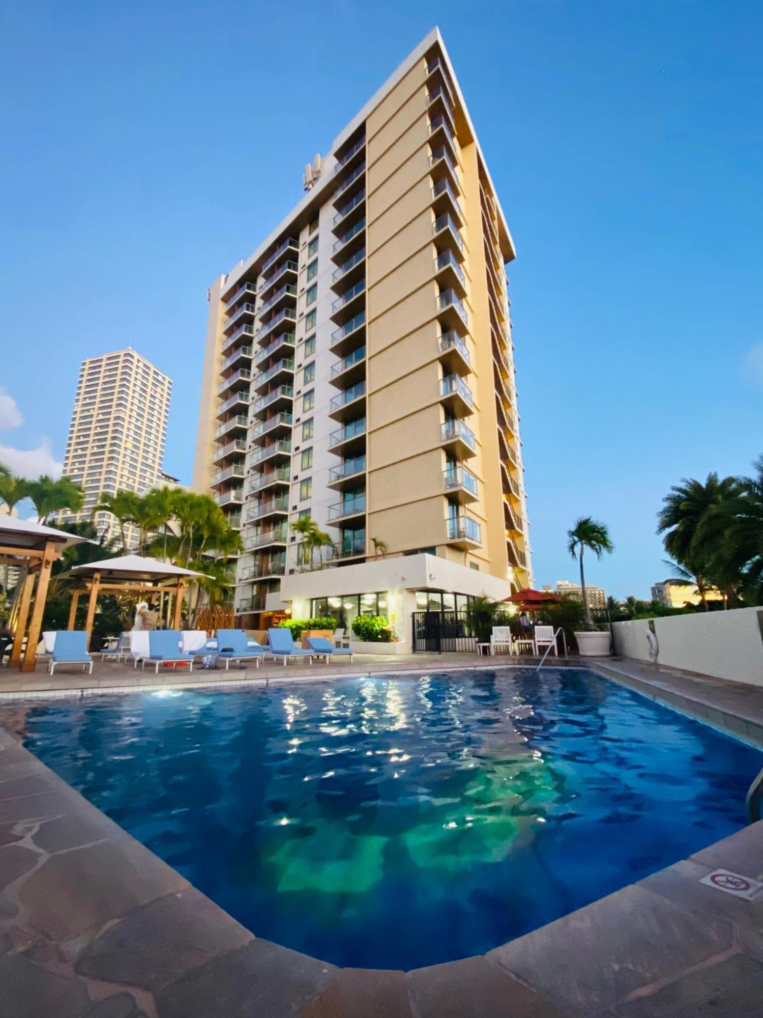 Cozy Studio With Free Parking In Waikiki Honolulu Esterno foto